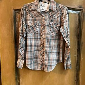 Women’s Vintage Western Pearl Snap Button Shirt